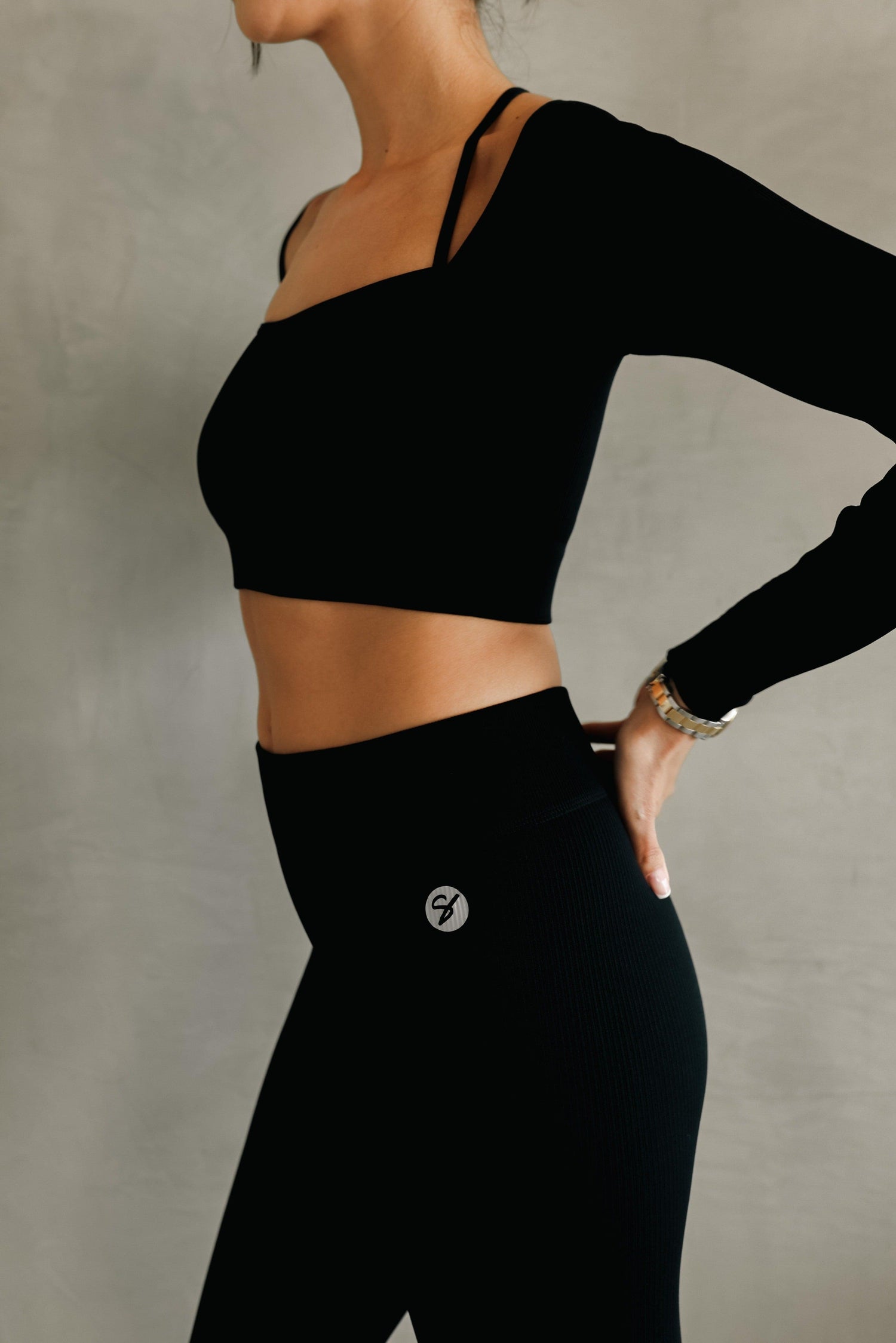Luna Cropped Long Sleeve Shirt