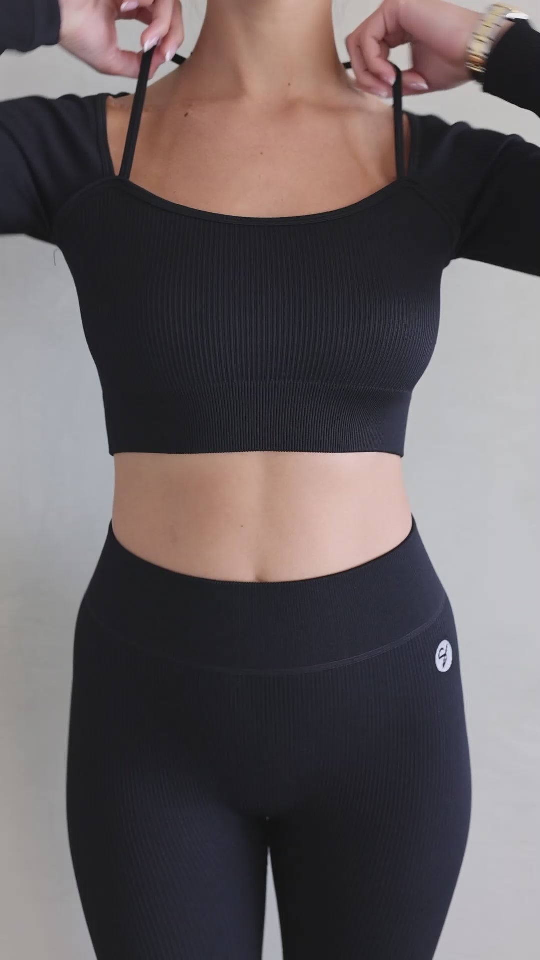 Luna Cropped Long Sleeve Shirt