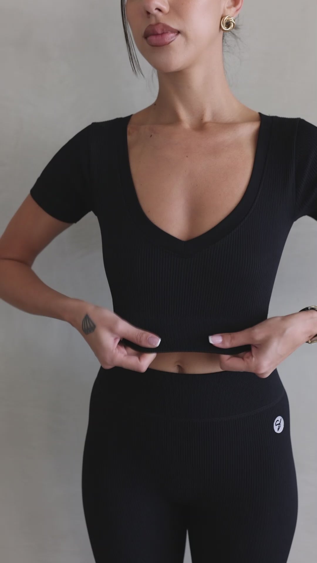Lia Cropped Short  Sleeve Shirt